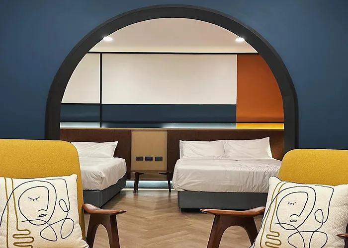 Parcel Hotel 3*