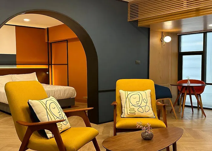 Hotel Parcel 3*