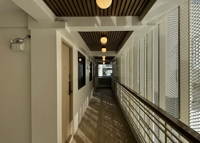 Parcel Hotel