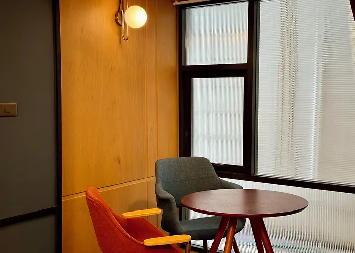 Parcel Hotel