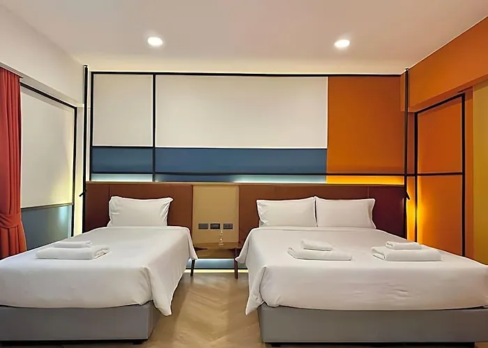 Parcel Hotel